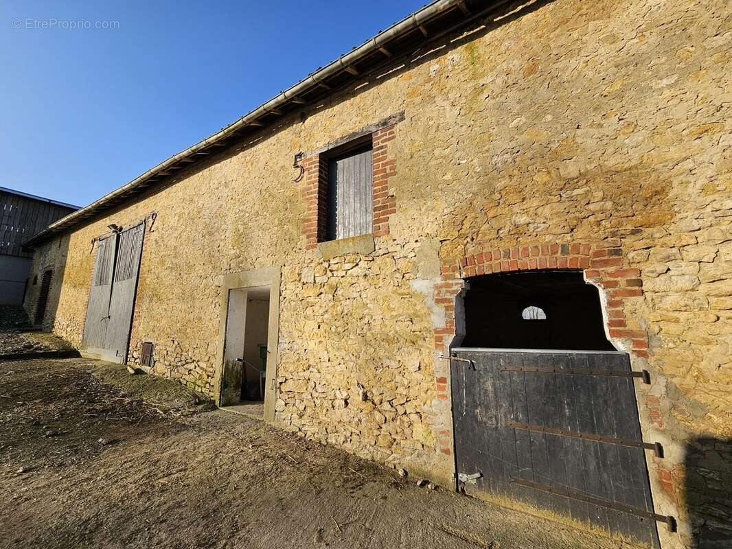 Maison à LONGFOSSE