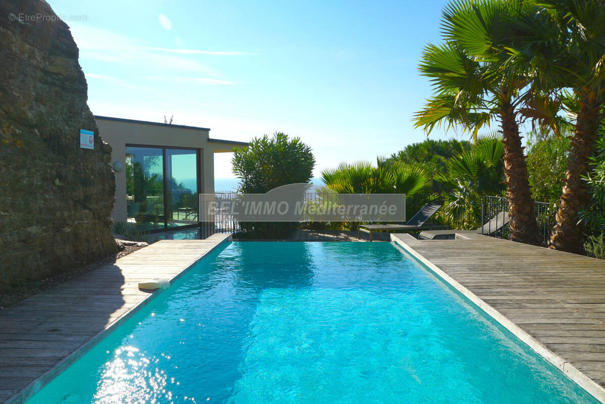 Maison à RAYOL-CANADEL-SUR-MER
