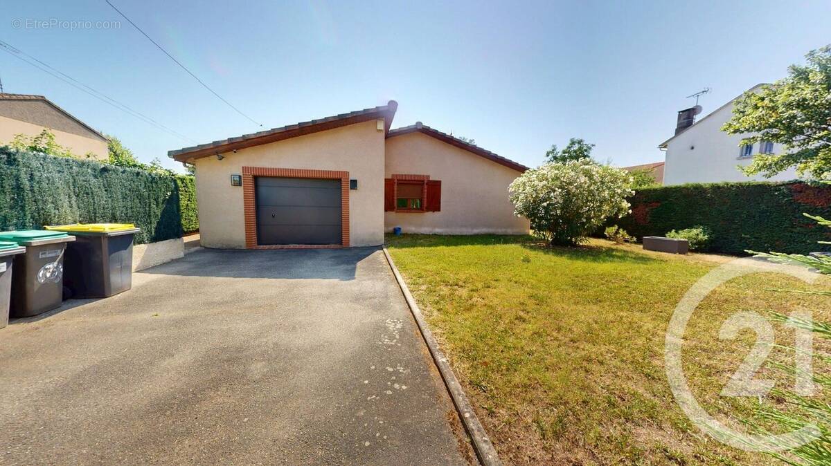 Maison à COLOMIERS