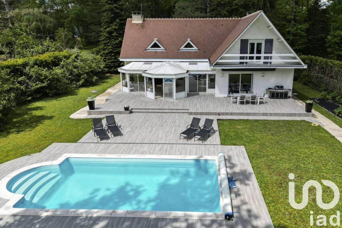 Photo 1 - Maison à LAMORLAYE