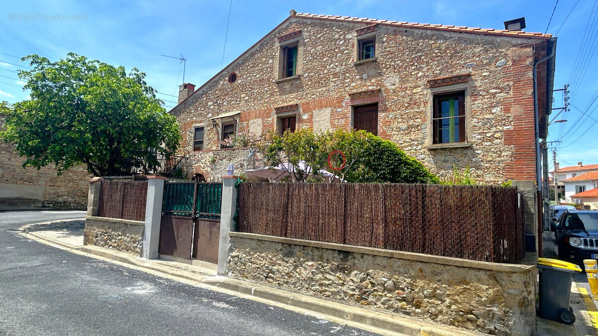 Maison à BROUILLA