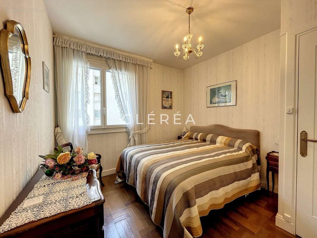 Appartement à LYON-8E