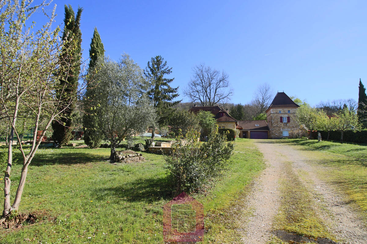 Maison à DURAVEL