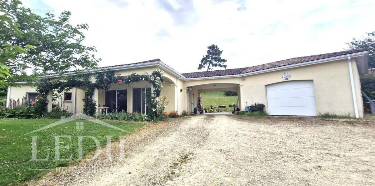 Maison à LAVARDAC