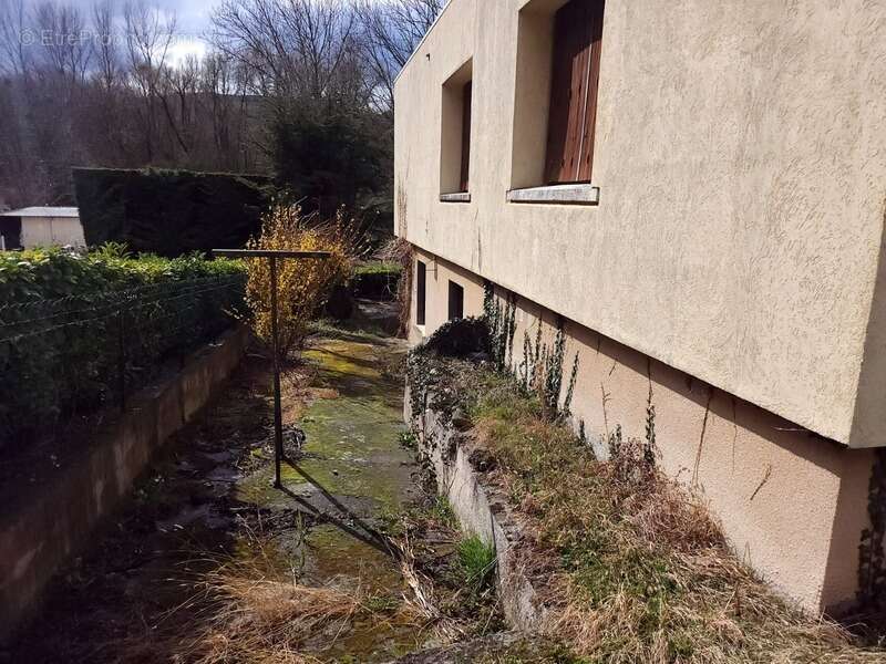 Maison à VERTAIZON