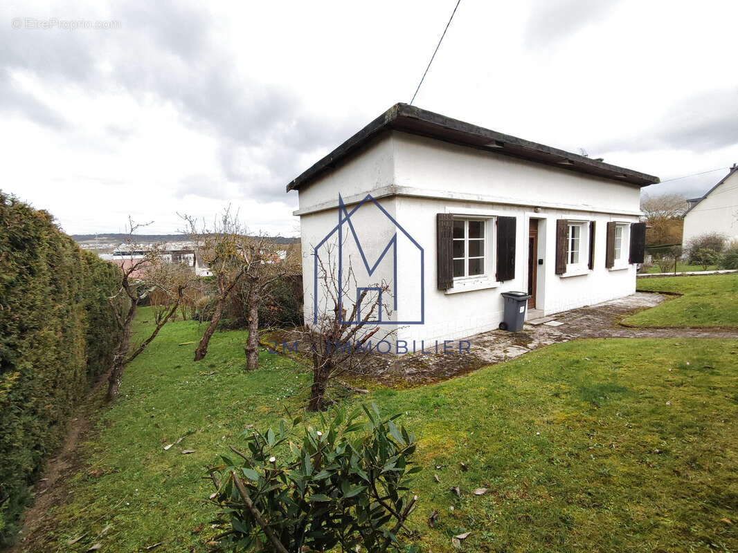 Maison à EU