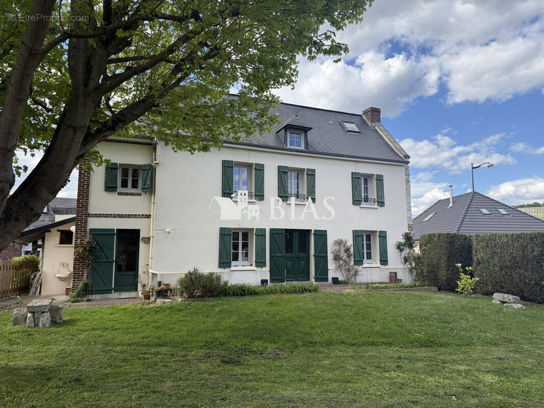Maison à LE TRAIT