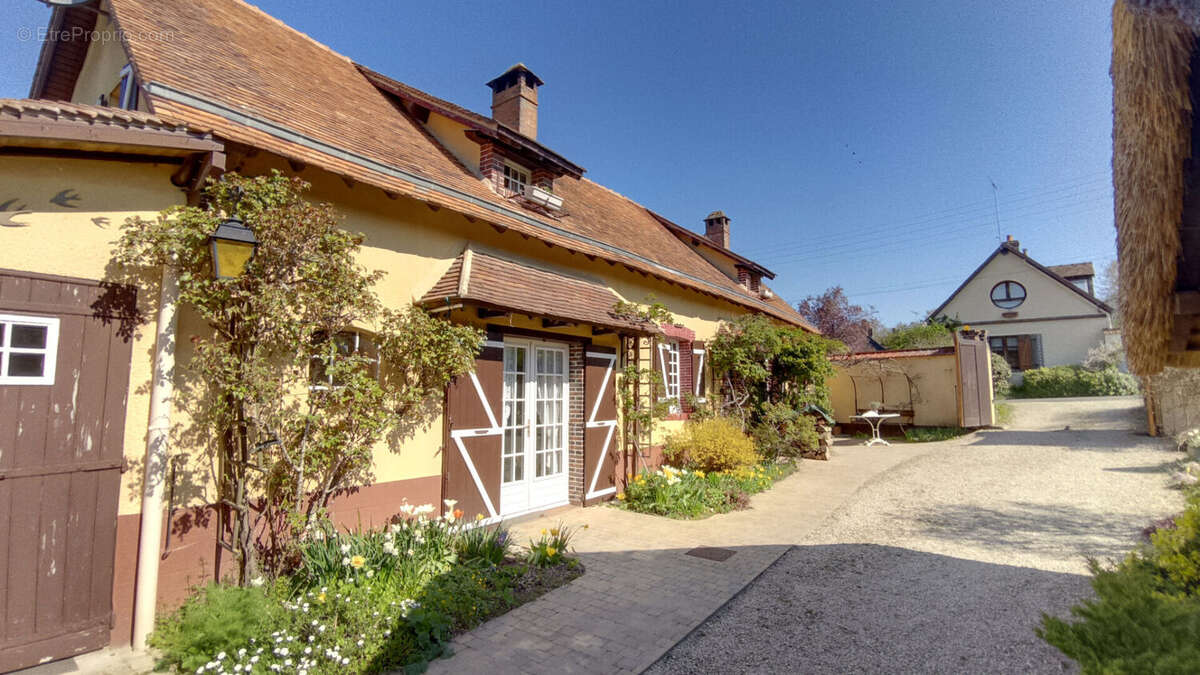 Maison à MAINTENON