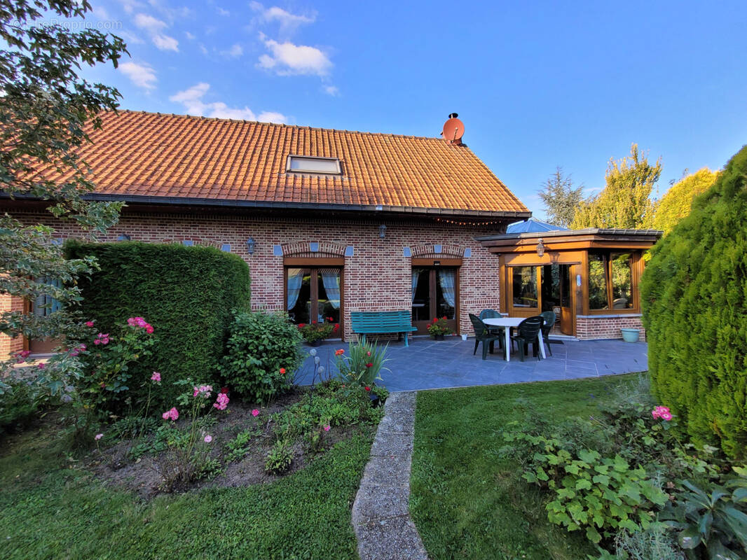 Maison à SOLRE-LE-CHATEAU