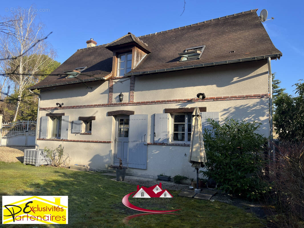 Maison à ANET
