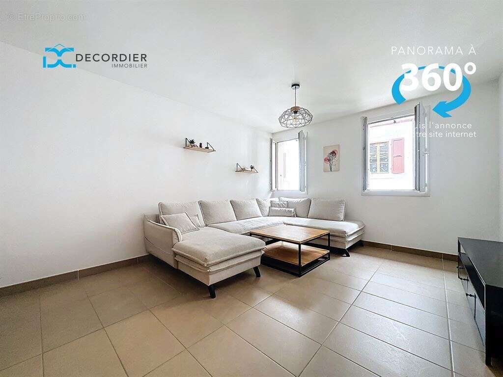 Appartement à EVIAN-LES-BAINS