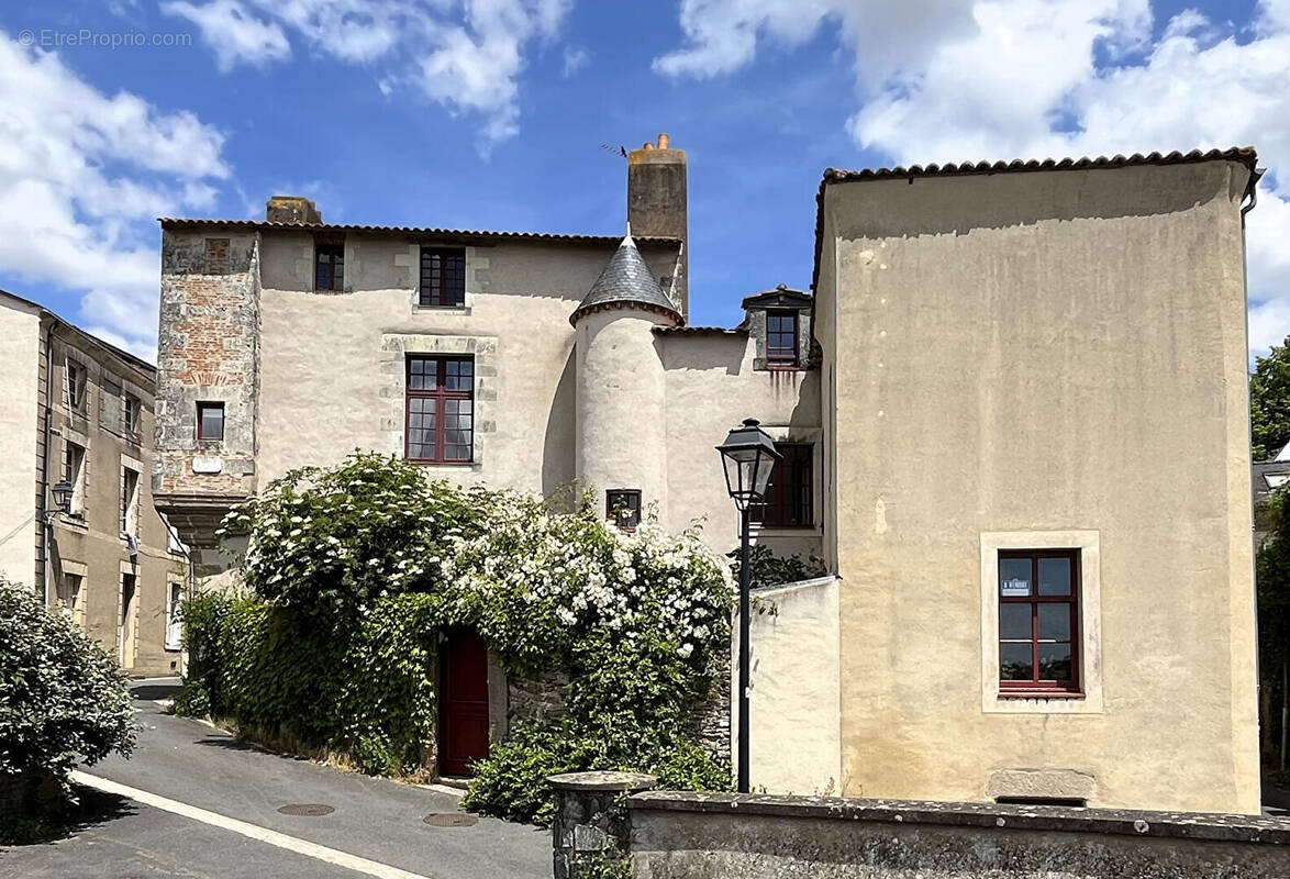 Maison à BEAUPREAU