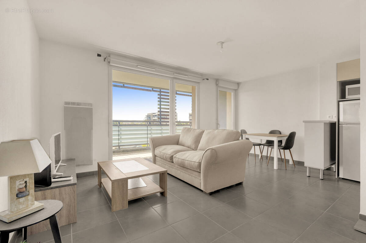 Appartement à COLOMIERS