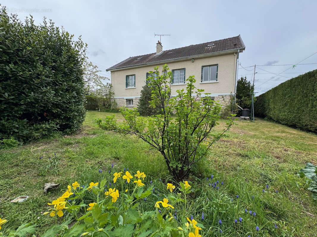 Maison à ORRY-LA-VILLE