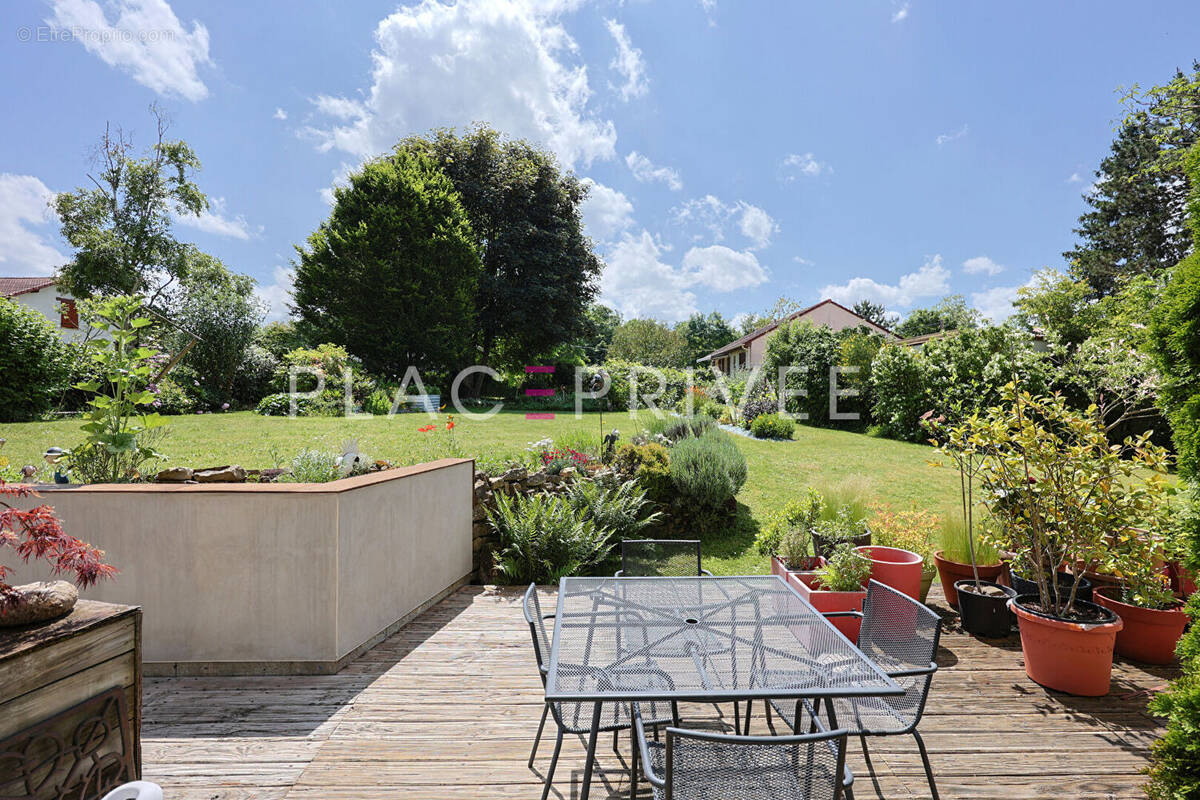Maison à FLEVILLE-DEVANT-NANCY