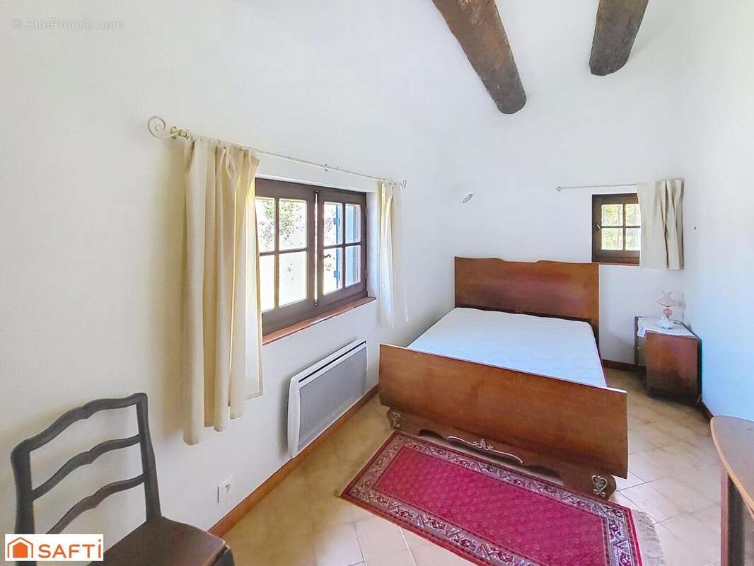 Photo 7 - Maison à LE CASTELLET