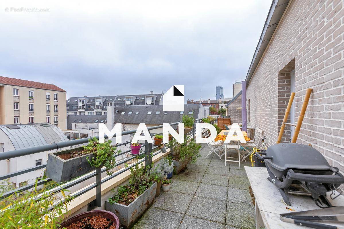 Appartement à CLICHY