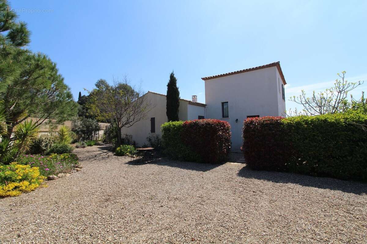 Maison à LAURENS