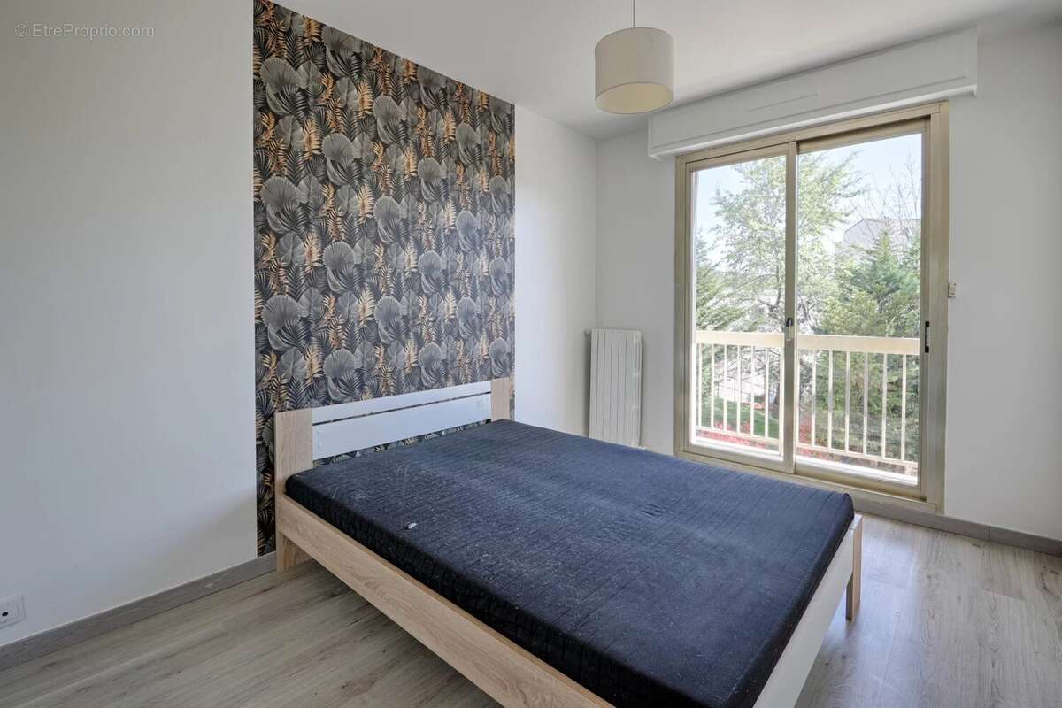 Appartement à SAINT-MAUR-DES-FOSSES