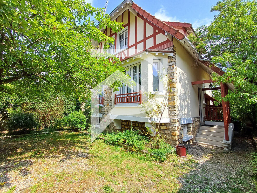 Maison à SOISY-SOUS-MONTMORENCY