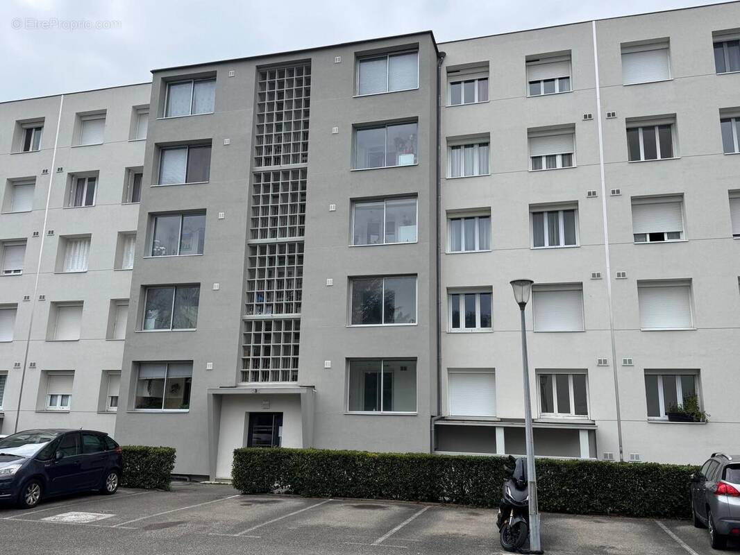 Photo 1 - Appartement à ECHIROLLES