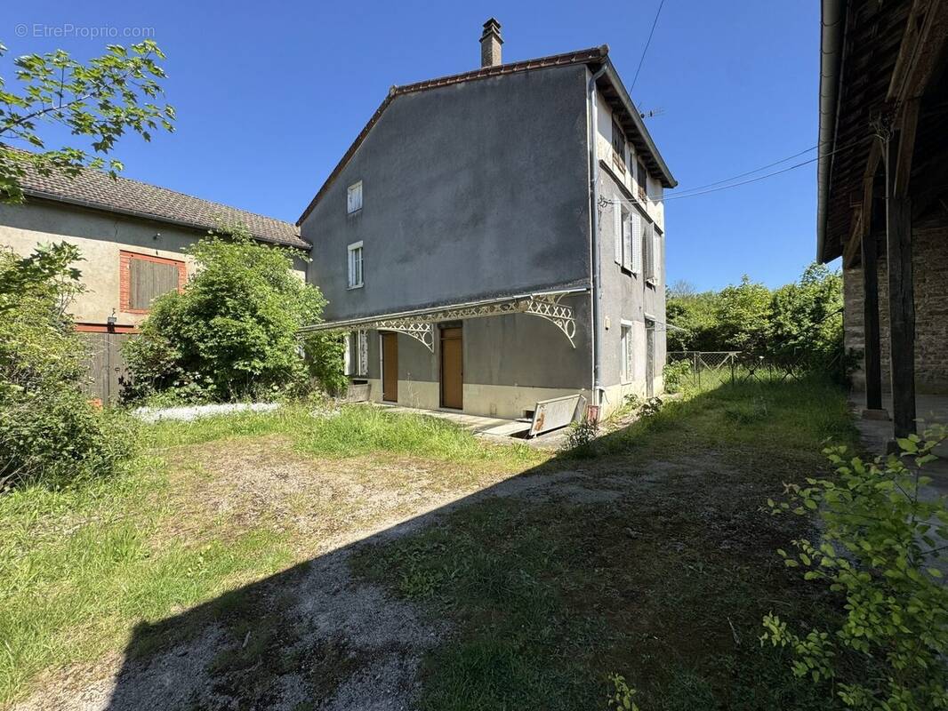 Maison à NOLAY