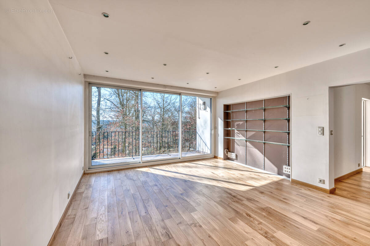 Appartement à VAUCRESSON