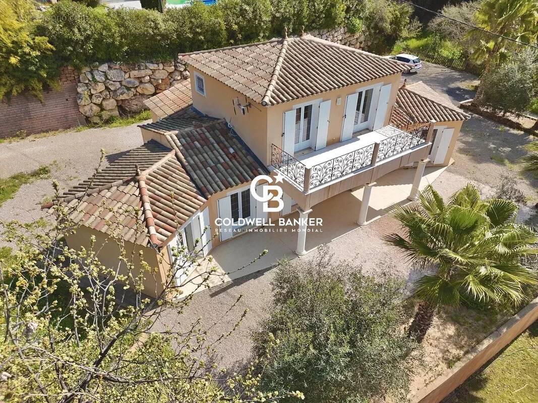 Maison à LA MOTTE