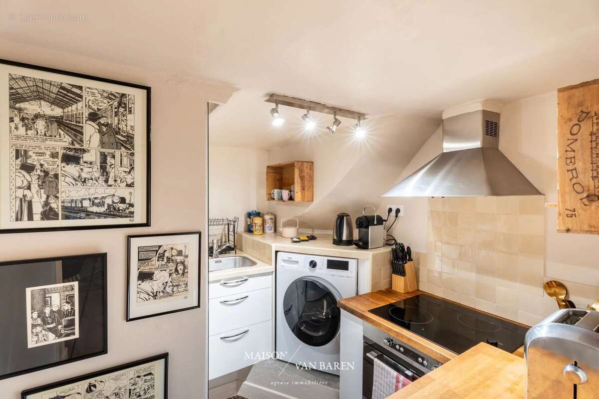 Appartement à PARIS-10E