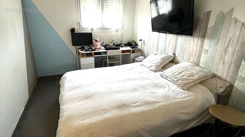 Appartement à PORT-DE-BOUC