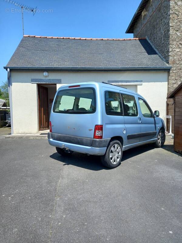 Maison à LECOUSSE