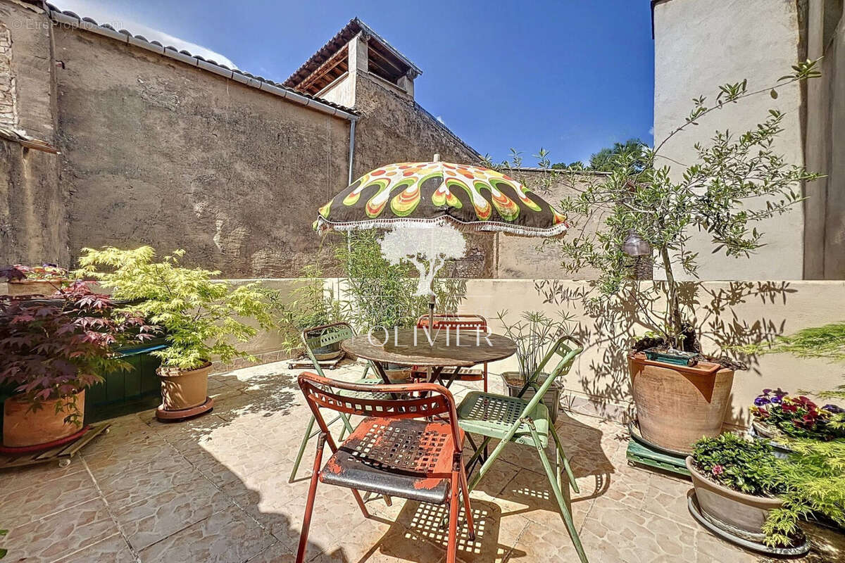 Appartement à APT