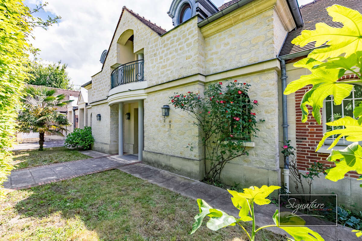 Maison à L&#039;ISLE-ADAM
