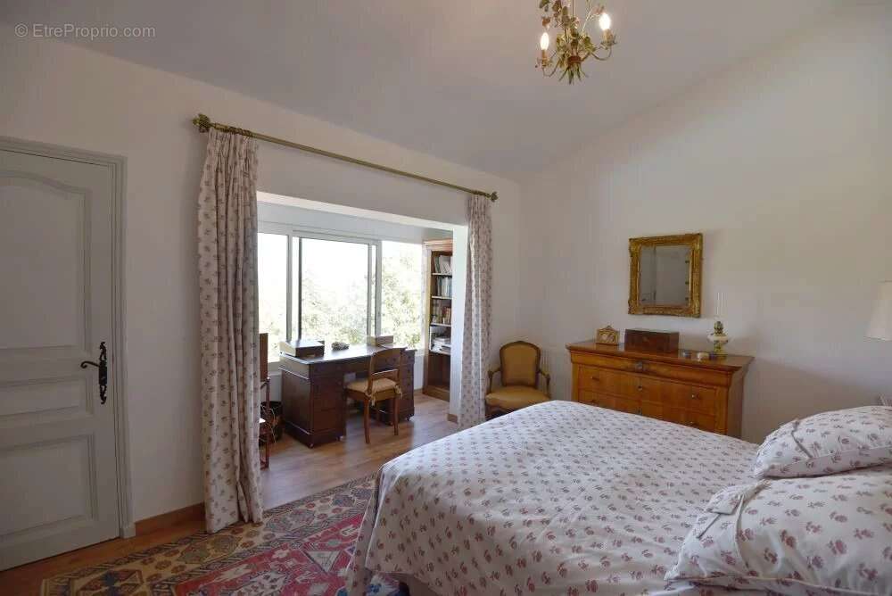 Maison à FAYENCE