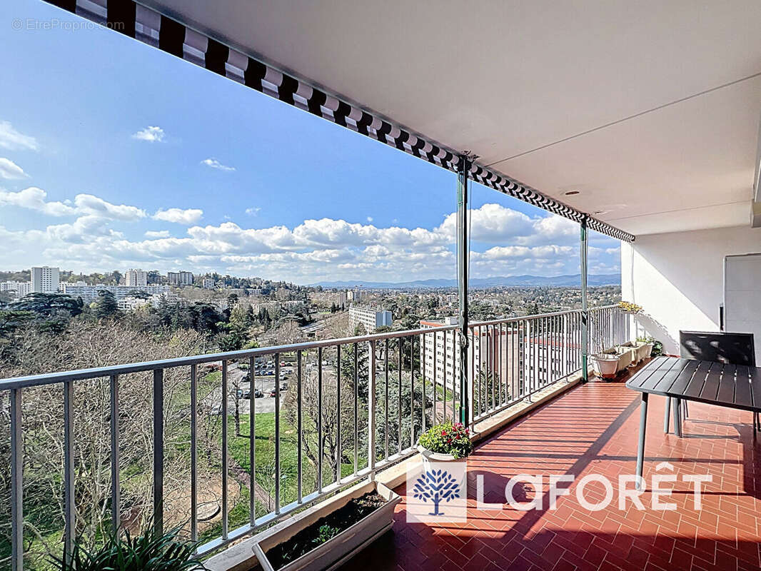 Appartement à LYON-9E