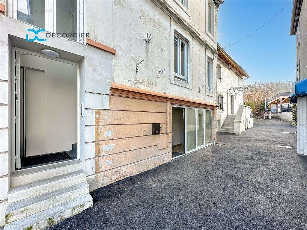 Appartement à EVIAN-LES-BAINS