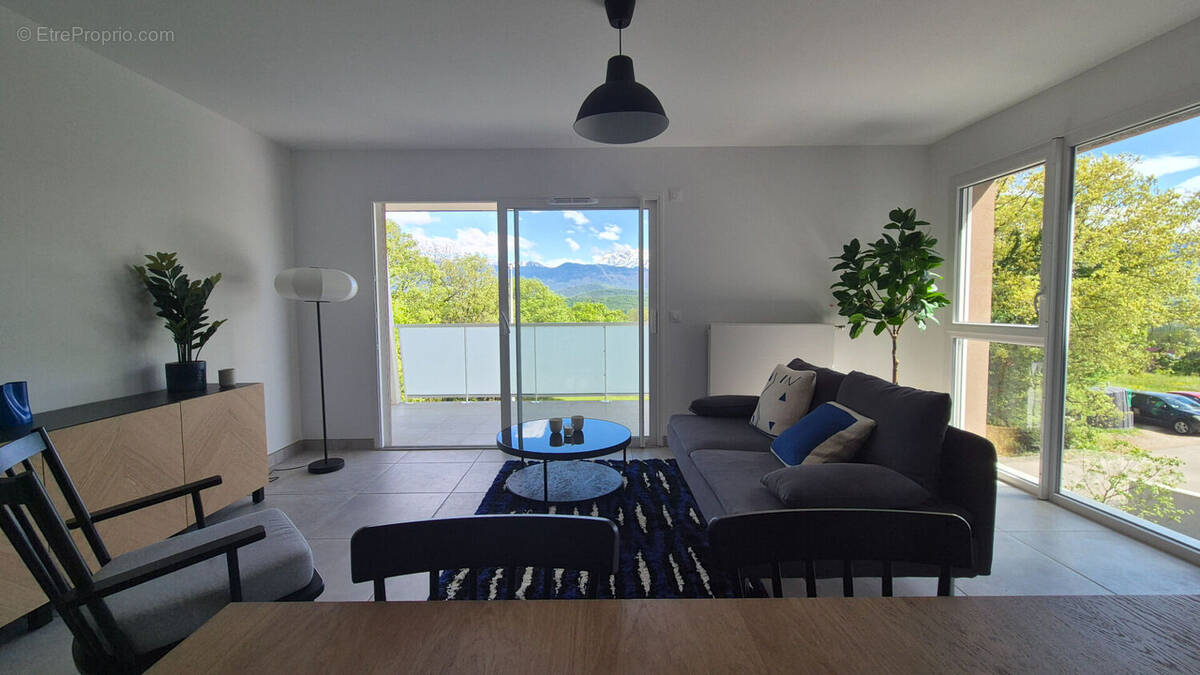 Appartement à CLAIX