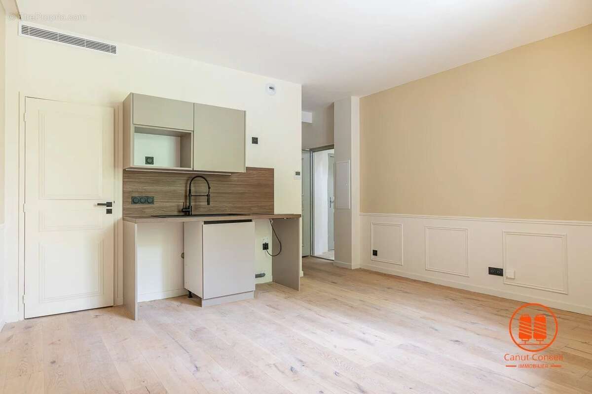 Appartement à LYON-1E