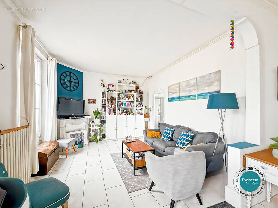 Appartement à MENNECY