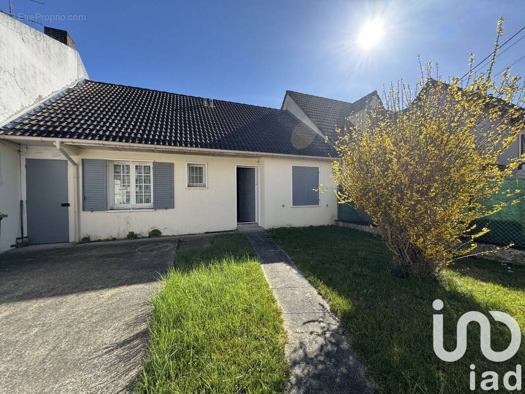 Photo 1 - Maison à VILLEPARISIS