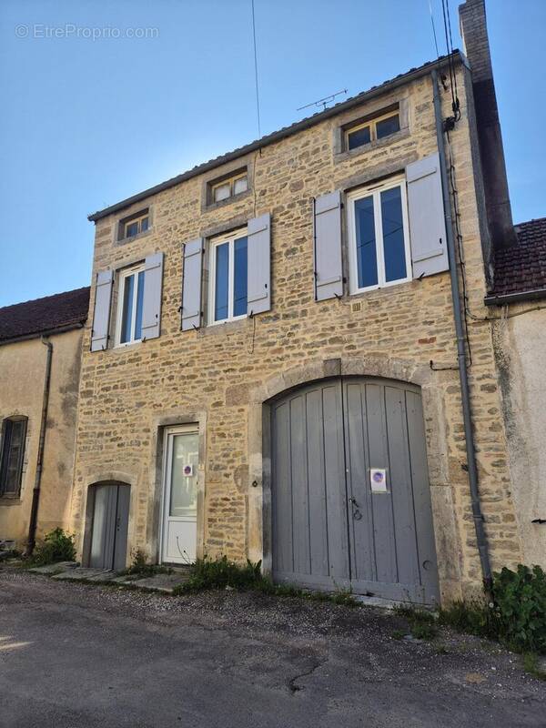 Maison à BEAUNE