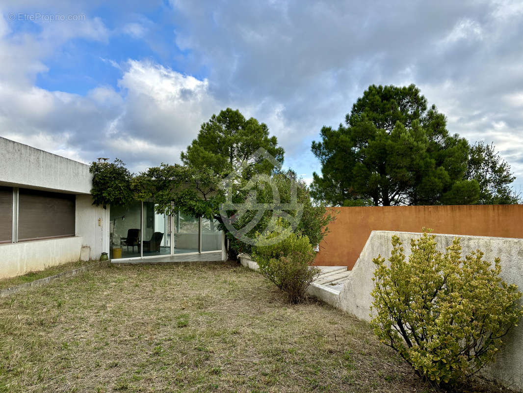 Maison à SAINT-PERAY