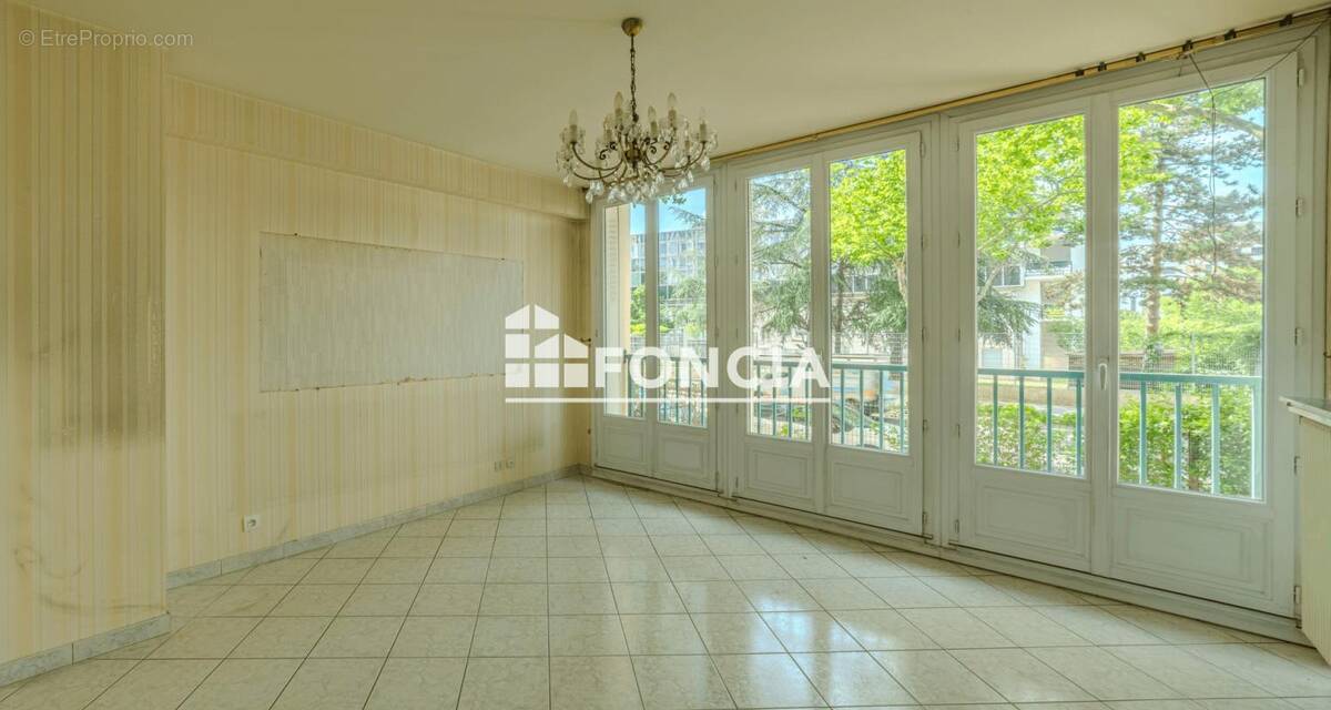 Appartement à VENISSIEUX