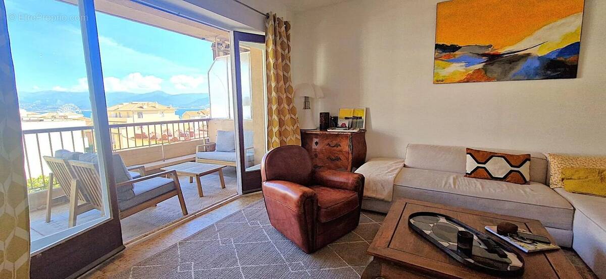 Appartement à AJACCIO