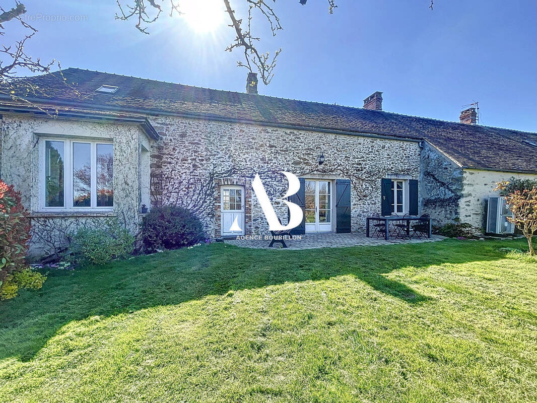 Maison à NANGIS