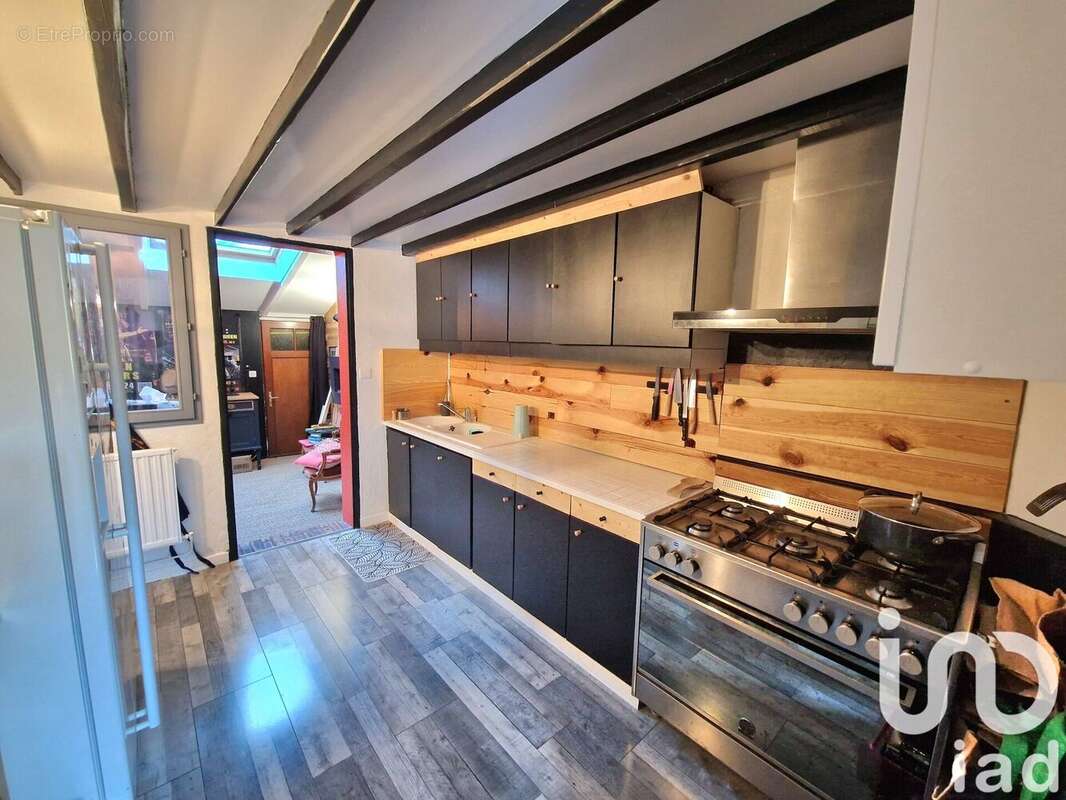 Photo 2 - Maison à CANTELEU