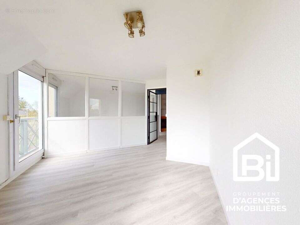 Appartement à OUISTREHAM