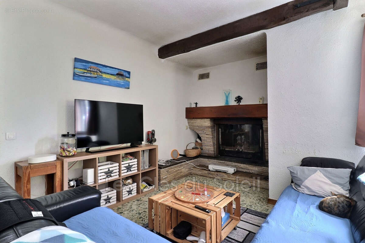 Maison à CAMPS-LA-SOURCE