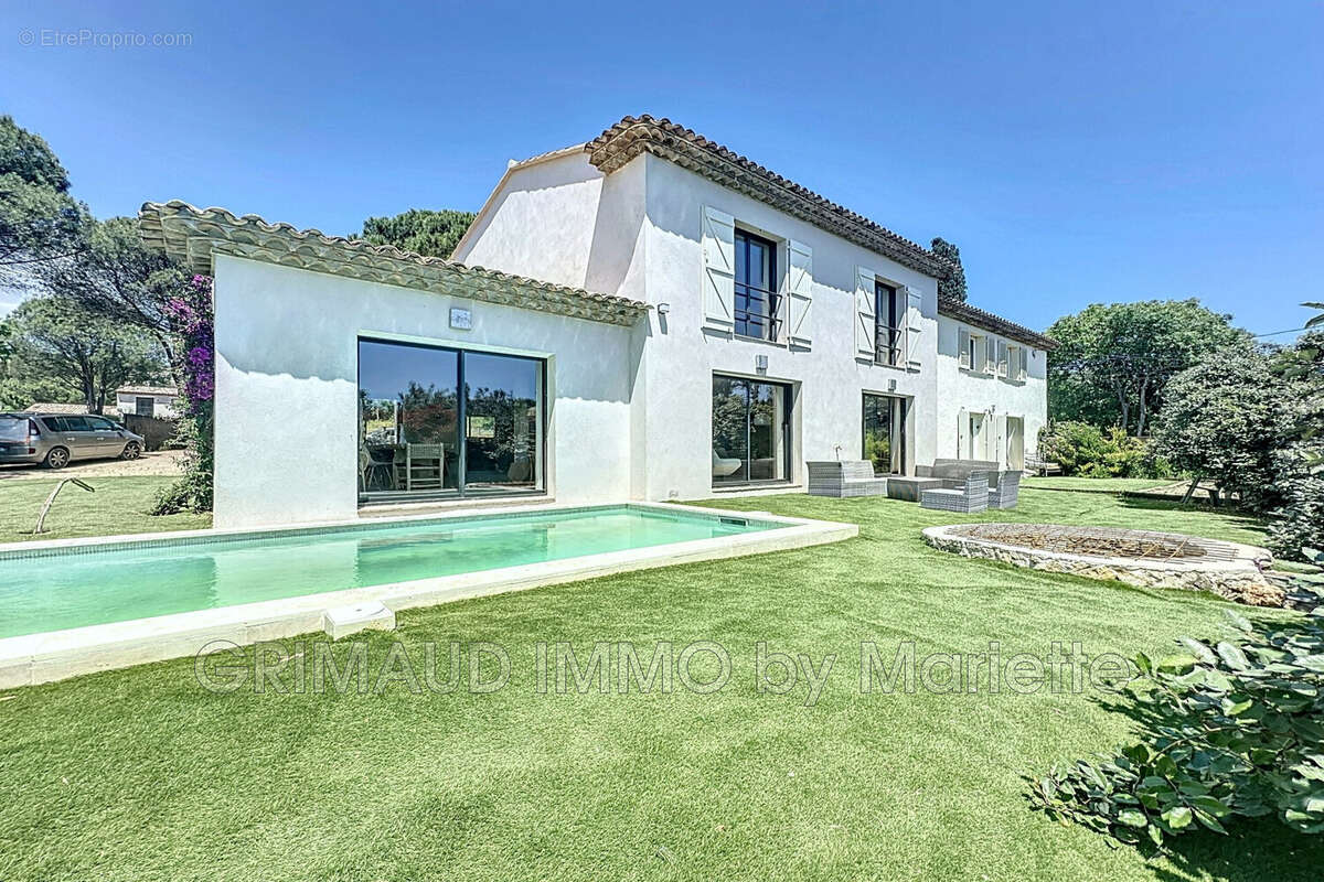 Maison à GRIMAUD