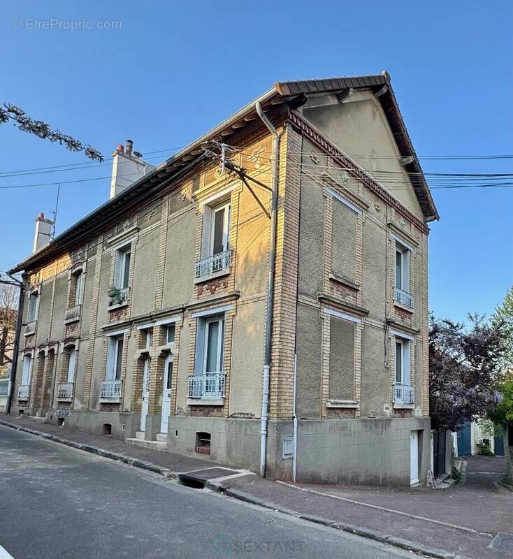 Maison à VERNOUILLET